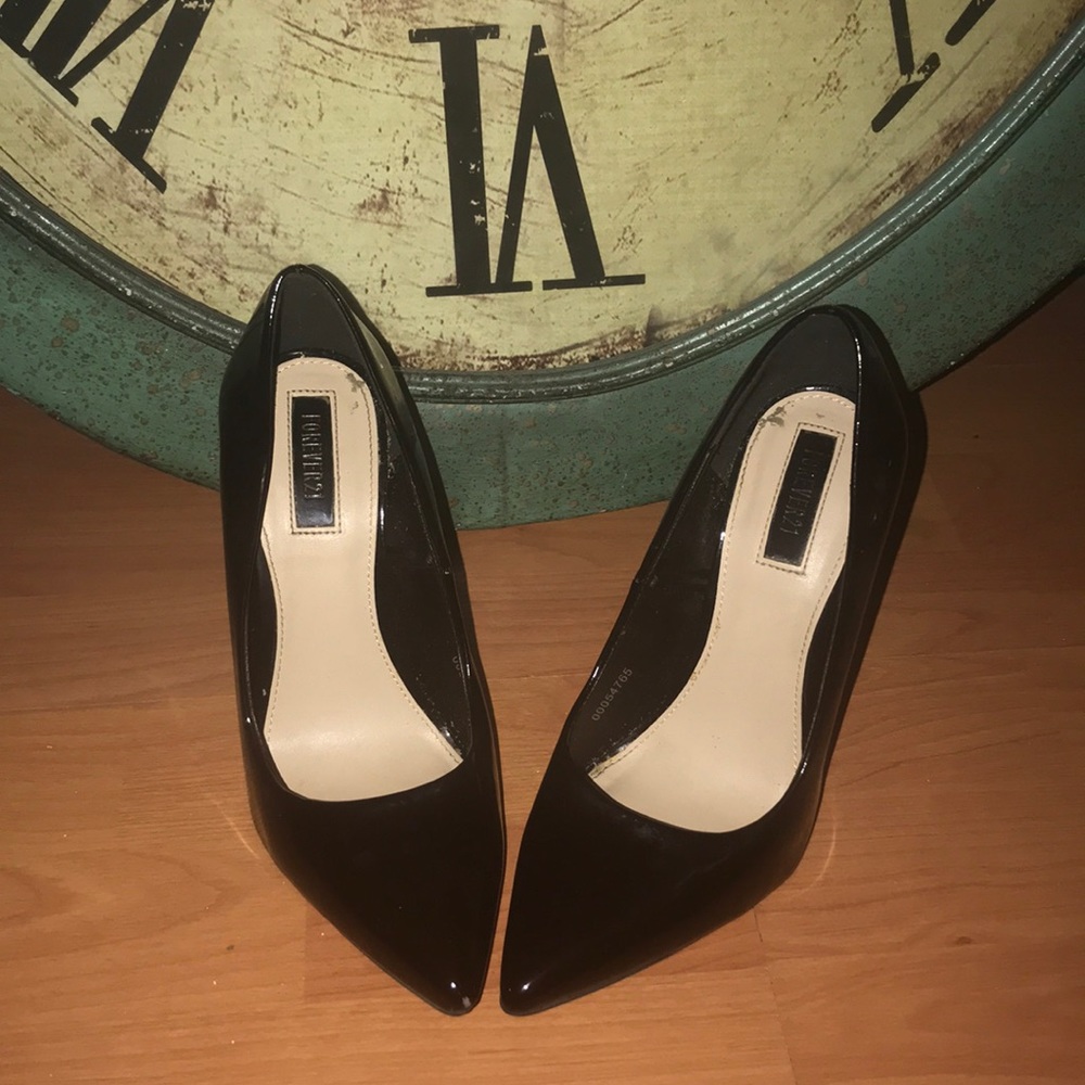 Classic like New Patent Leather Pump!